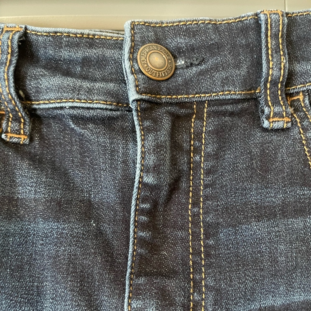 American Eagle Outfitters Ripped Hi Rise Jegging Crop - Picture 3 of 7